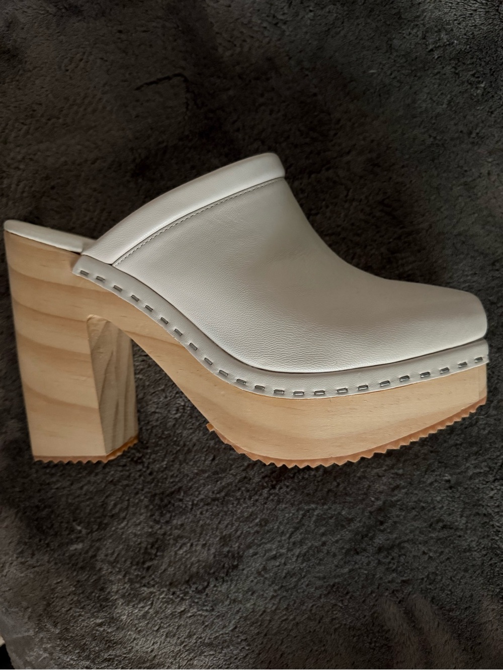 Steve Madden White Leather Platform Clog Mule with Wood Block Heel